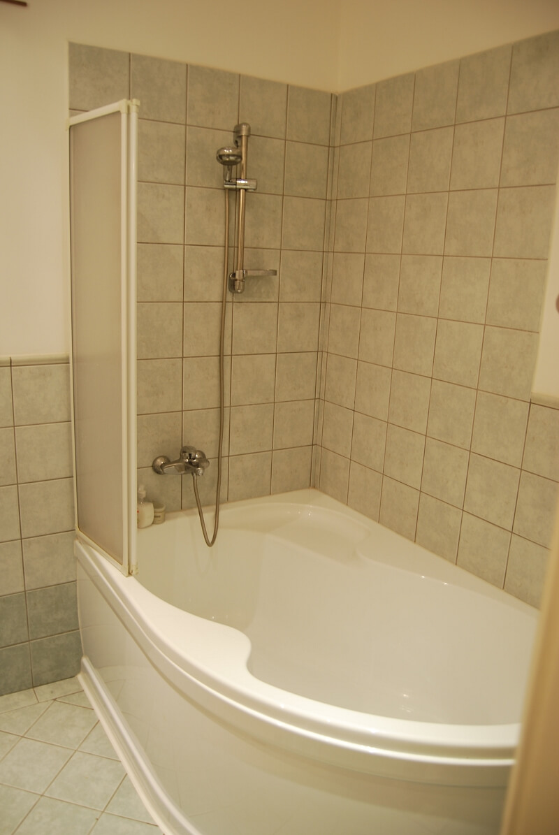 Nad Královskou oborou, Bubeneč - Praha 7 | Pronájem, Byt 3+1, 110 m²