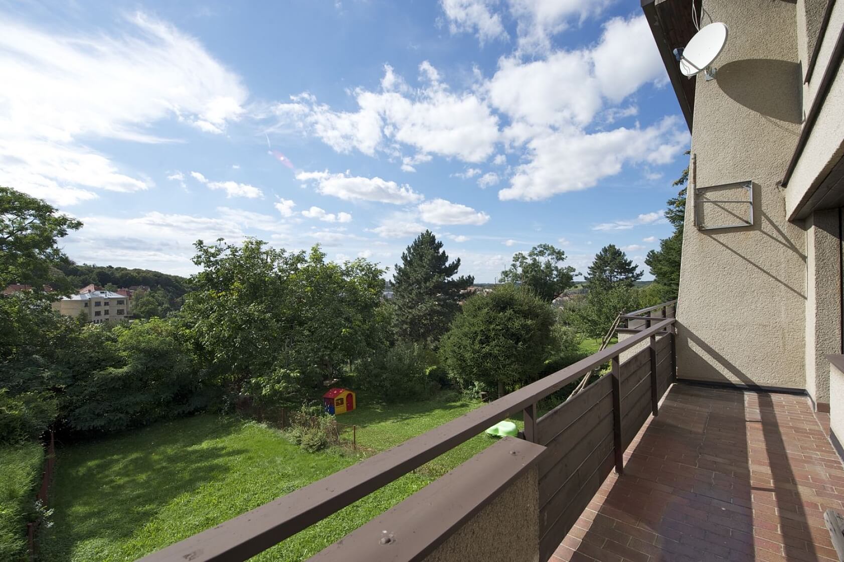 Na okraji, Břevnov - Praha 6 | Pronájem, Rodinný dům 7+1, 200 m²