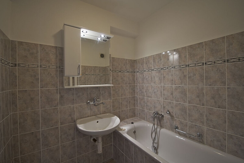 Na okraji, Břevnov - Praha 6 | Pronájem, Rodinný dům 7+1, 200 m²