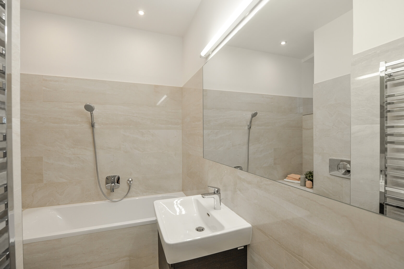 Gotthardská, Bubeneč - Praha 6 | Pronájem, Byt 4+1, 133 m²