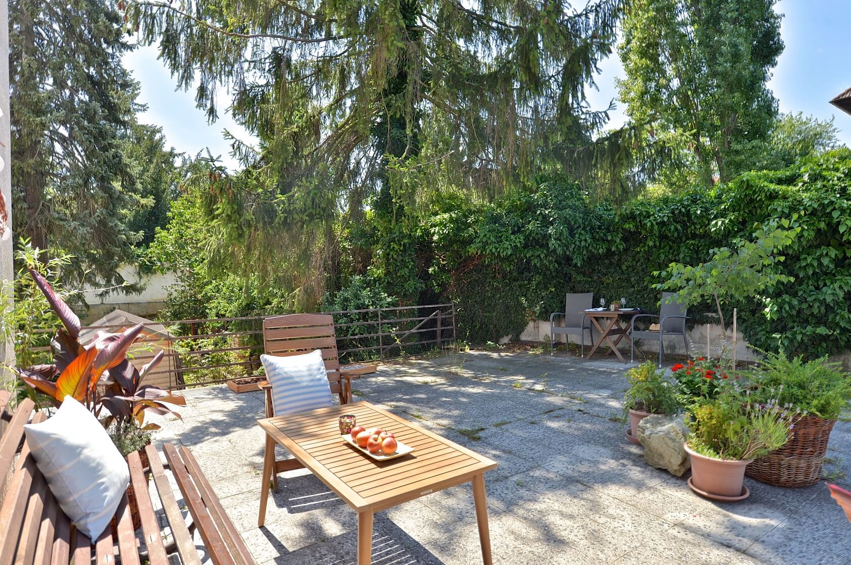 Na Hanspaulce, Dejvice - Prague 6 | Rent, Apartment One-bedroom (2+1), 134 m²