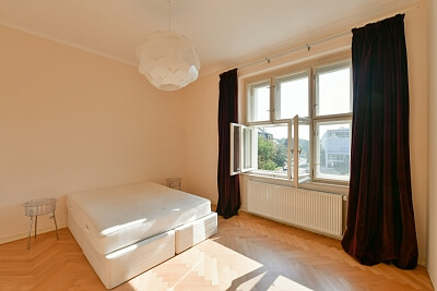 Dr. Zikmunda Wintra, Bubeneč - Prague 6 | Rent, Apartment Two-bedroom (3+1), 120 m²