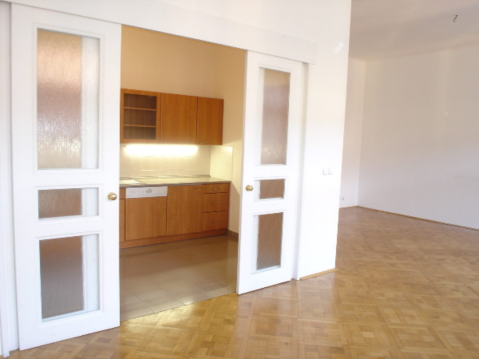 Mánesova, Vinohrady - Prague 2 | Rent, Apartment Two-bedroom (3+1), 100 m²