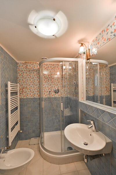 Sněmovní, Malá Strana - Prague 1 | Rent, Apartment One-bedroom (2+1), 85 m²