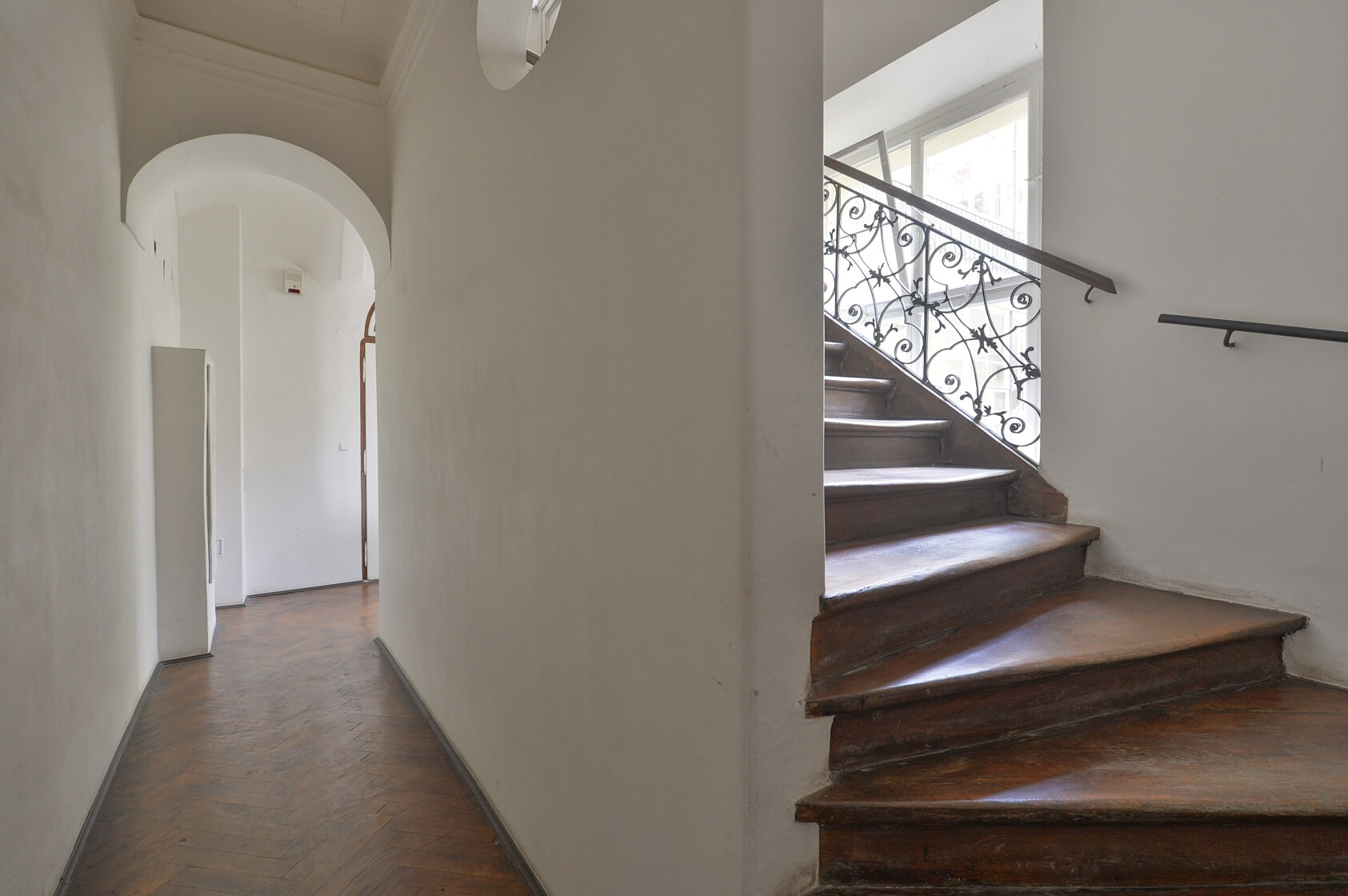 Sněmovní, Malá Strana - Praha 1 | Pronájem, Byt 2+1, 85 m²