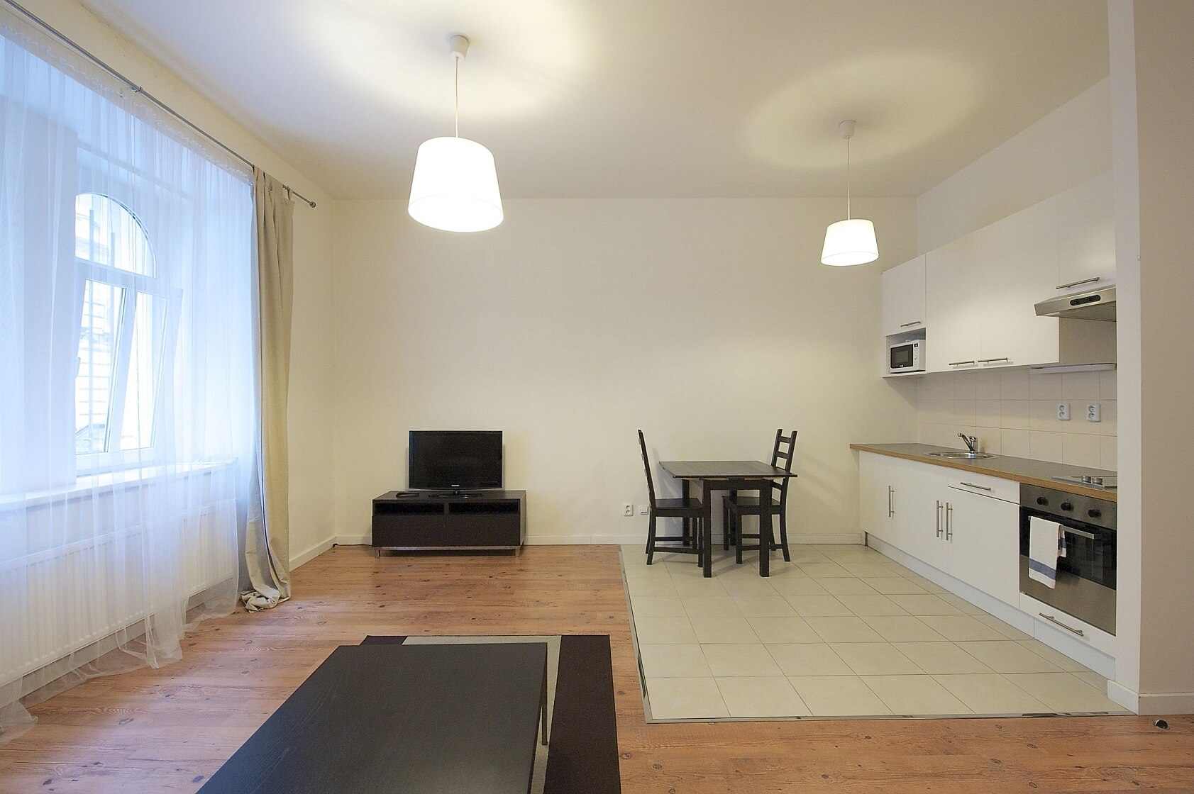 Tomáškova, Smíchov - Prague 5 | Rent, Apartment One-bedroom (2+kk), 50 m²
