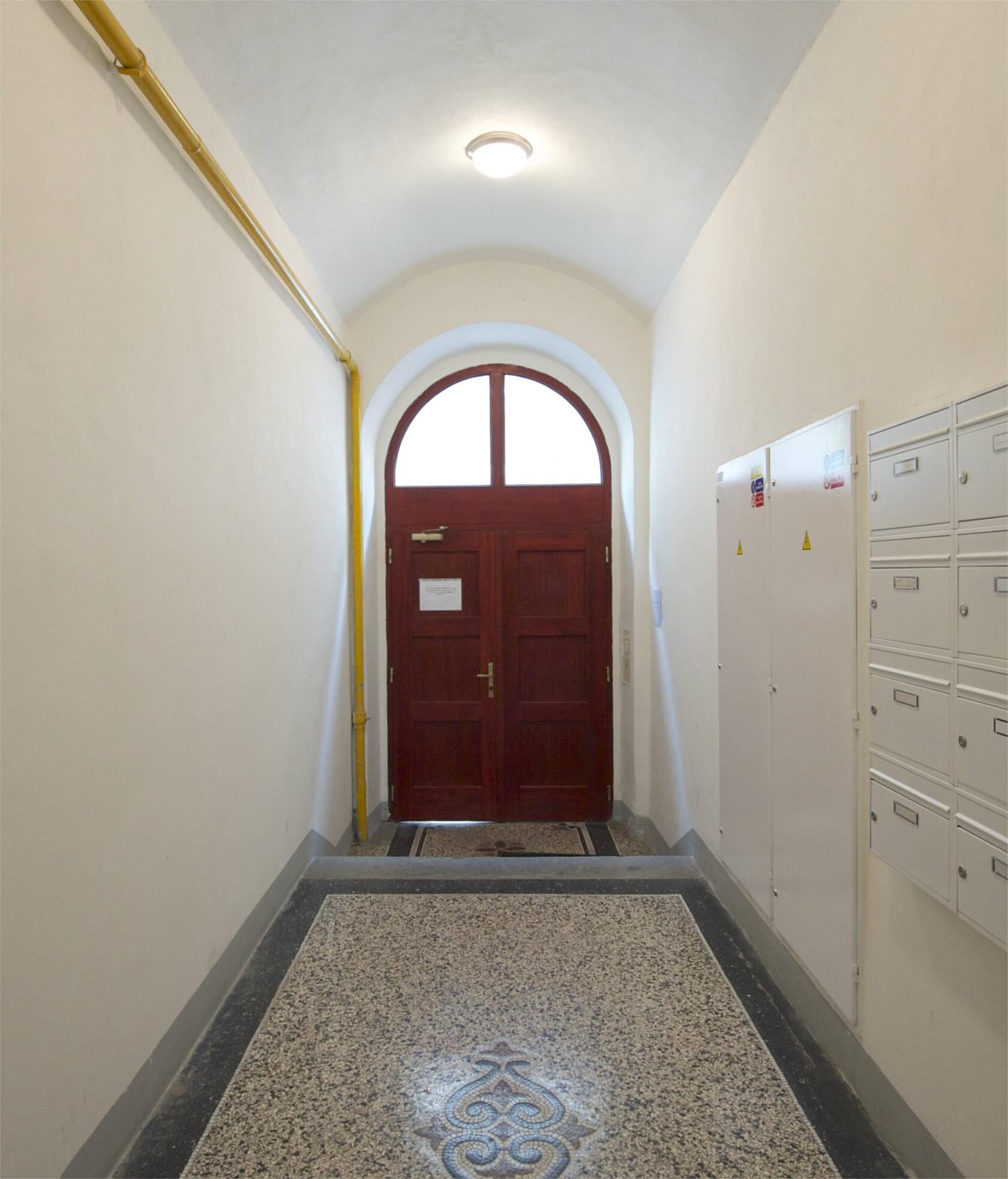 Tomáškova, Smíchov - Prague 5 | Rent, Apartment One-bedroom (2+kk), 50 m²