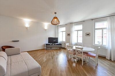 Kamenická, Holešovice - Praha 7 | Pronájem, Byt 2+kk, 69 m²