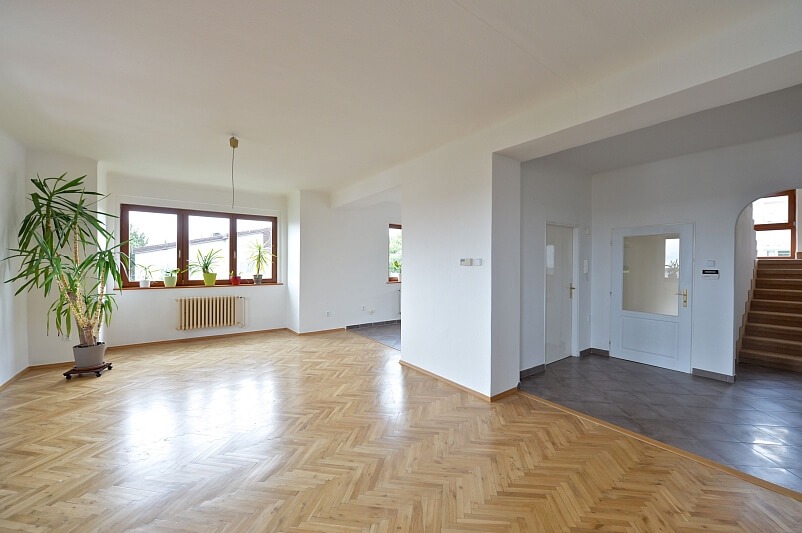 Děvínská, Smíchov - Prague 5 | Rent, Apartment Two-bedroom (3+kk), 220 m²