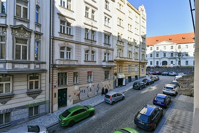 Záhořanského, Nové Město - Prague 2 | Rent, Apartment Two-bedroom (3+kk), 92 m²