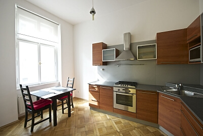 Rumunská, Vinohrady - Prague 2 | Rent, Apartment One-bedroom (2+1), 56 m²
