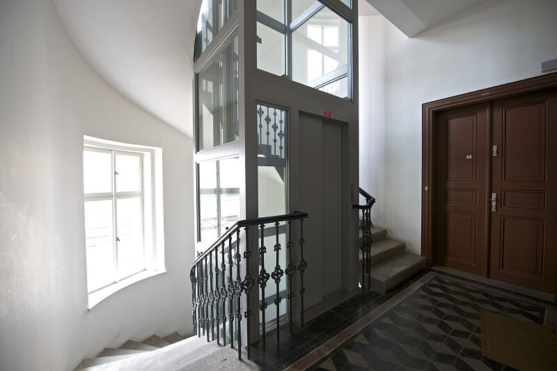 Rumunská, Vinohrady - Prague 2 | Rent, Apartment One-bedroom (2+1), 56 m²