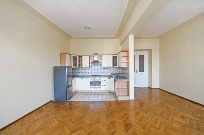 Nad Štolou, Holešovice - Prague 7 | Rent, Apartment One-bedroom (2+kk), 65 m²