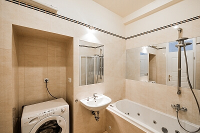 Nad Štolou, Holešovice - Prague 7 | Rent, Apartment One-bedroom (2+kk), 65 m²