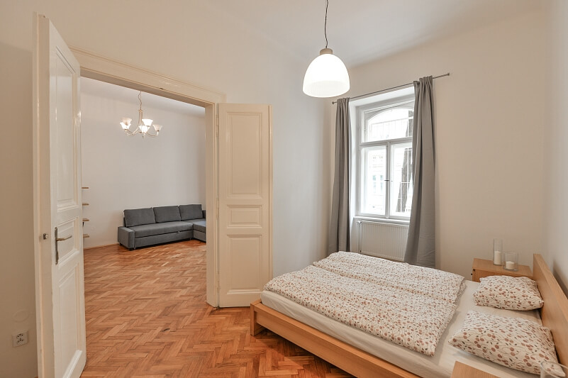 Mánesova, Vinohrady - Prague 2 | Rent, Apartment One-bedroom (2+1), 65 m²