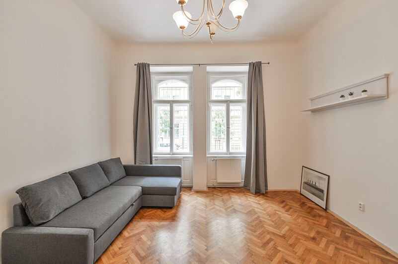 Mánesova, Vinohrady - Prague 2 | Rent, Apartment One-bedroom (2+1), 65 m²
