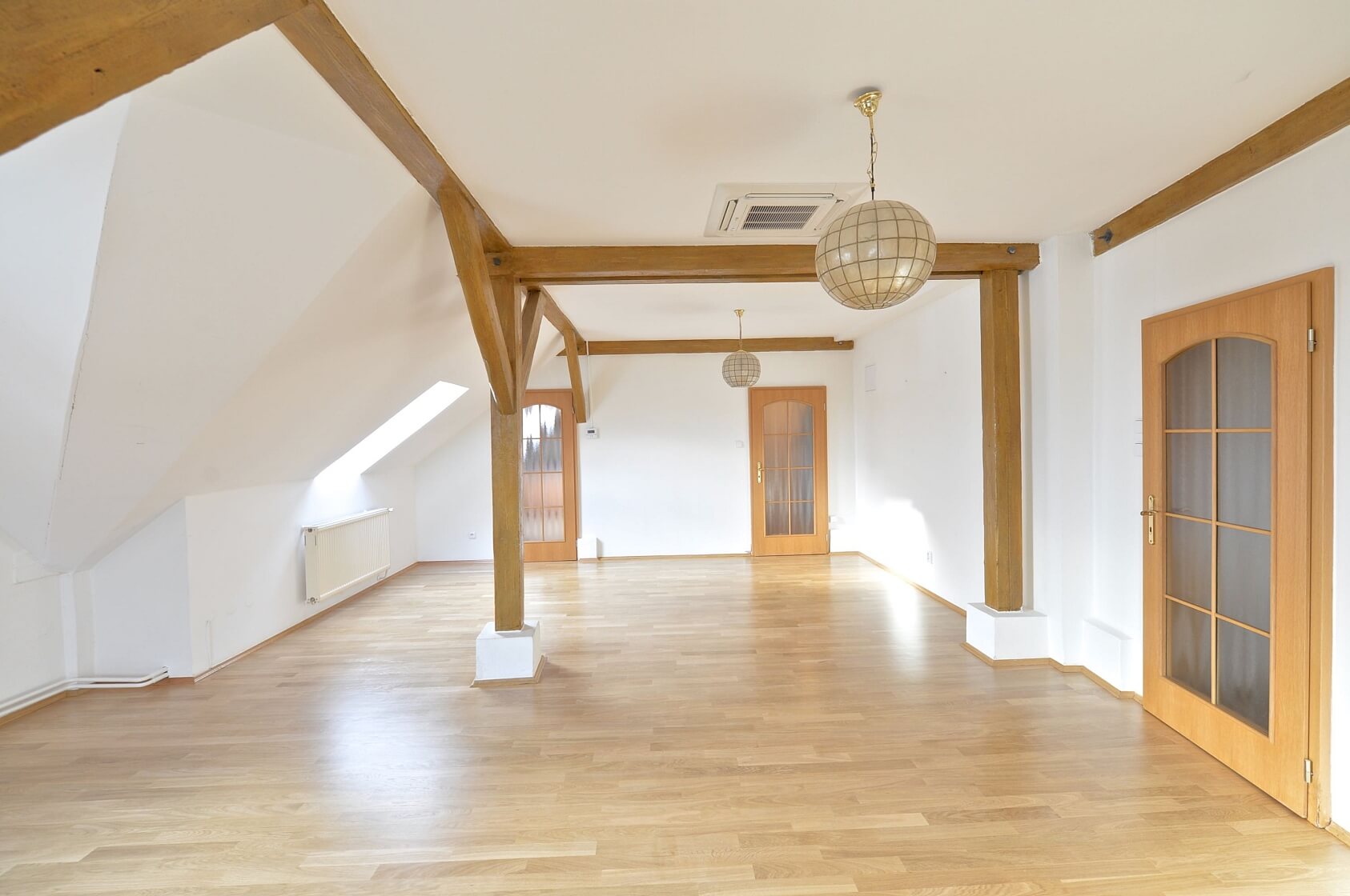 Jindřicha Plachty, Smíchov - Praha 5 | Pronájem, Byt 4+1, 165 m²