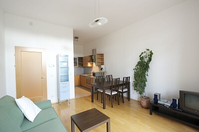U Zvonařky, Vinohrady - Praha 2 | Pronájem, Byt 2+kk, 88 m²