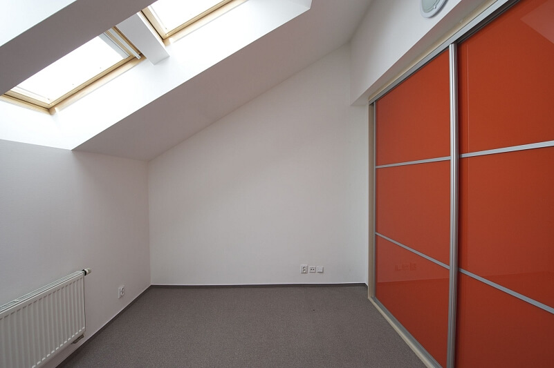 Holečkova, Smíchov - Prague 5 | Rent, Apartment Two-bedroom (3+kk), 99 m²