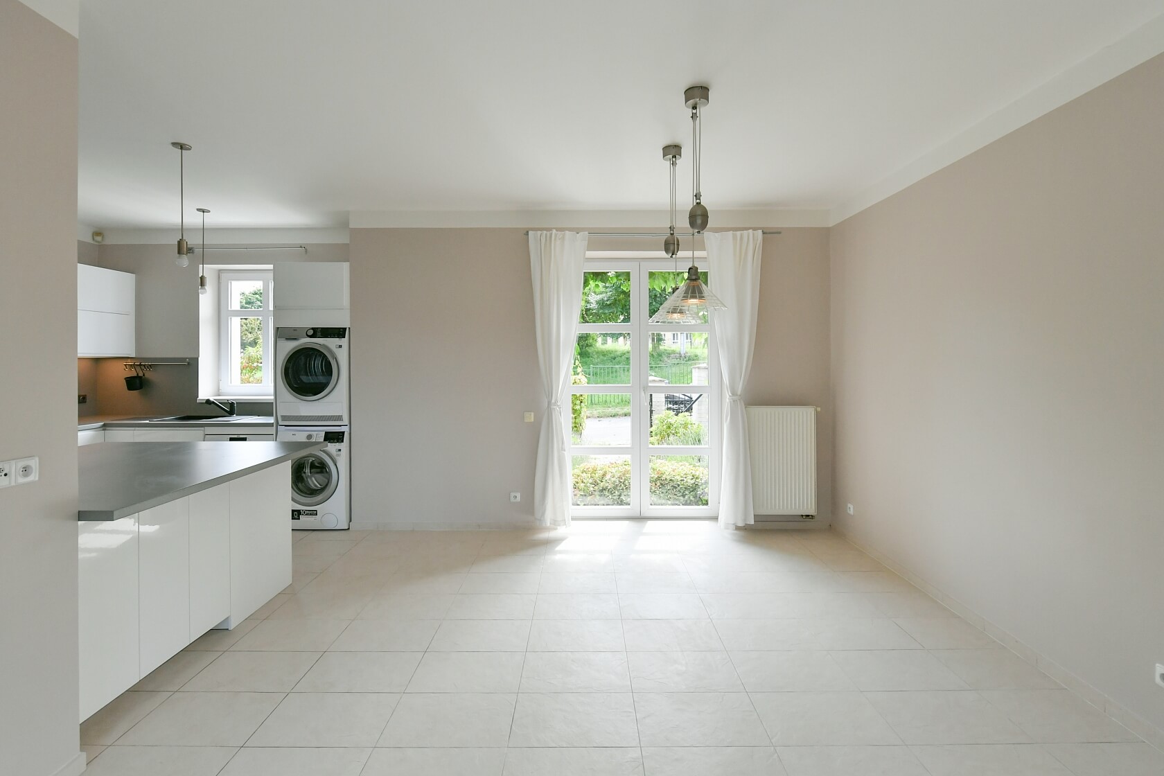 Kádnerova, Nebušice - Prague 6 | Rent, House Three-bedroom (4+1), 200 m²