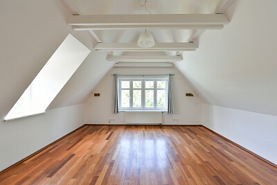 Kádnerova, Nebušice - Prague 6 | Rent, House Three-bedroom (4+1), 200 m²