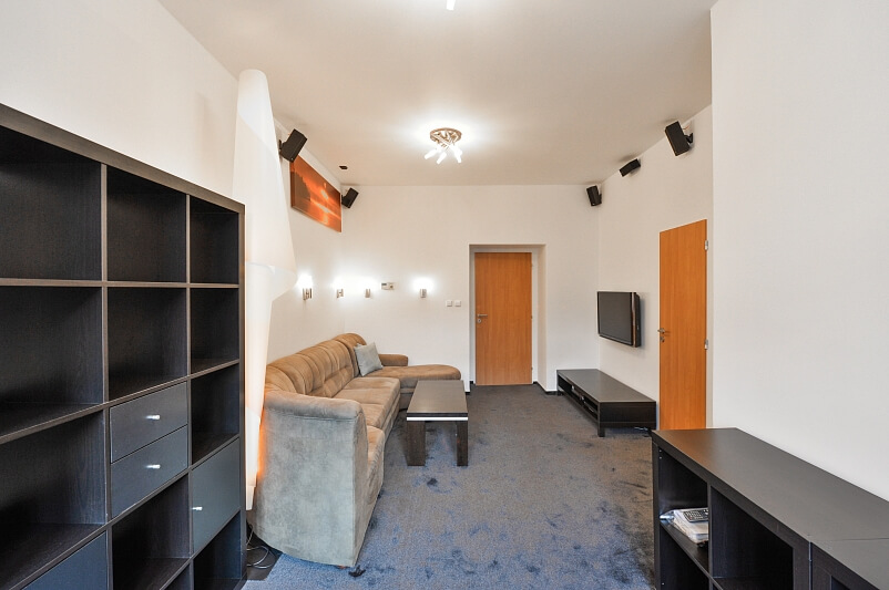 Českomalínská, Bubeneč - Prague 6 | Rent, Apartment Two-bedroom (3+1), 79 m²