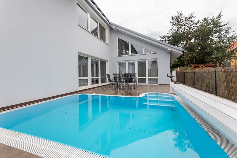 Chuchelská, Modřany - Prague 4 | Rent, House Four-bedroom (5+1), 250 m²