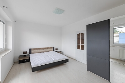 Chuchelská, Modřany - Prague 4 | Rent, House Four-bedroom (5+1), 250 m²