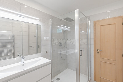 Chuchelská, Modřany - Prague 4 | Rent, House Four-bedroom (5+1), 250 m²