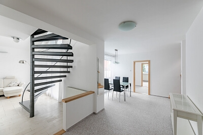 Chuchelská, Modřany - Praha 4 | Pronájem, Rodinný dům 5+1, 250 m²