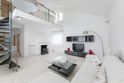 Chuchelská, Modřany - Prague 4 | Rent, House Four-bedroom (5+1), 250 m²