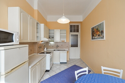 U Kanálky, Vinohrady - Praha 2 | Pronájem, Byt 2+1, 70 m²