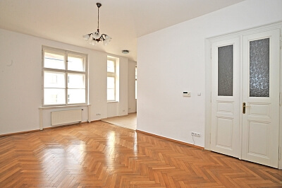 Mánesova, Vinohrady - Prague 2 | Rent, Apartment One-bedroom (2+1), 91 m²