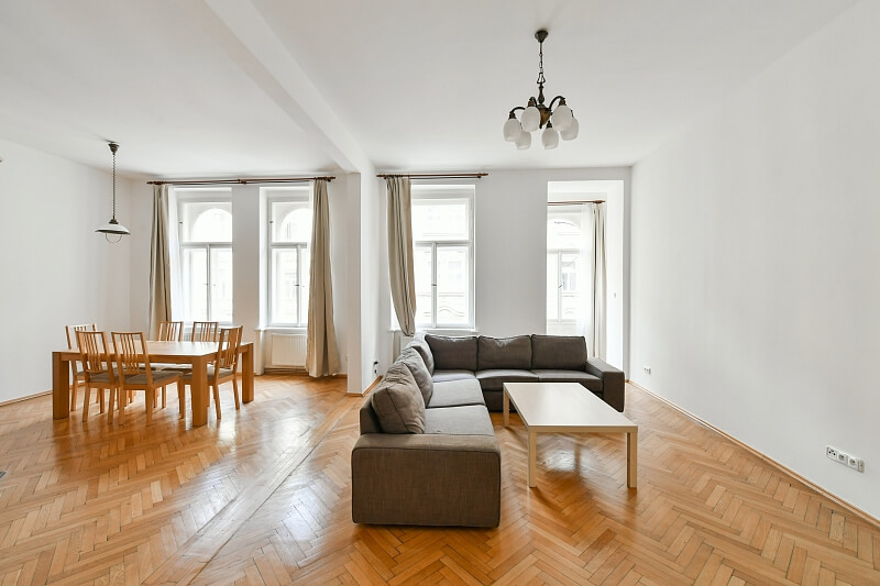 Mánesova, Vinohrady - Prague 2 | Rent, Apartment Two-bedroom (3+kk), 125 m²