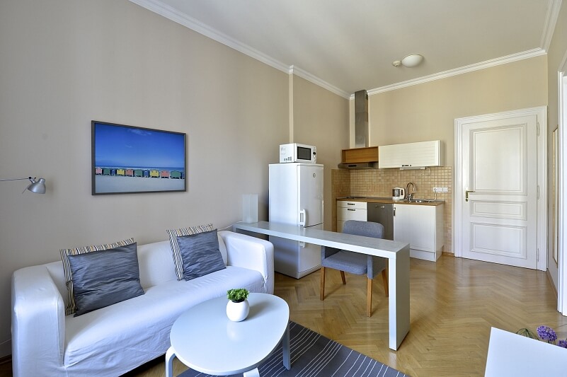 Křižíkova, Karlín - Praha 8 | Pronájem, Byt 2+kk, 42 m²