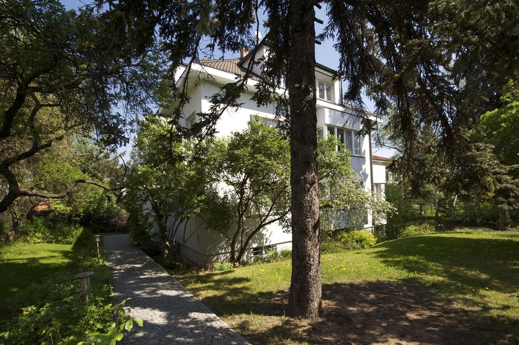 Glinkova, Dejvice - Praha 6 | Pronájem, Byt 2+1, 99 m²