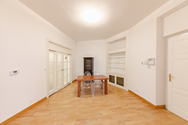 Míšeňská, Malá Strana - Prague 1 | Rent, Apartment One-bedroom (2+1), 79 m²