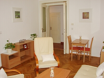 Krkonošská, Vinohrady - Praha 2 | Pronájem, Byt 2+1, 42 m²