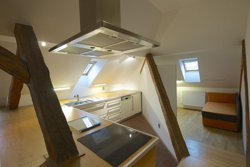 Újezd, Malá Strana - Praha 1 | Pronájem, Byt 2+kk, 82 m²