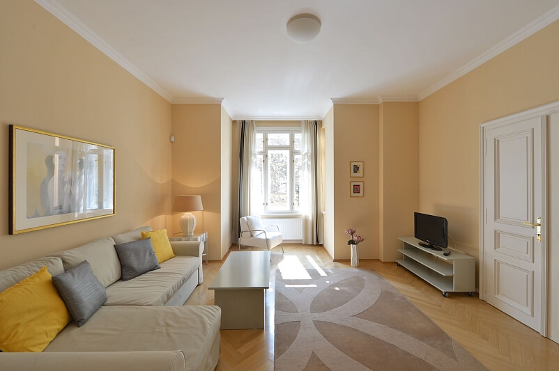 Křižíkova, Karlín - Praha 8 | Pronájem, Byt 2+kk, 69 m²