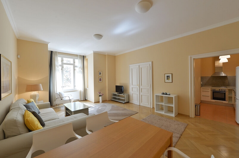 Křižíkova, Karlín - Praha 8 | Pronájem, Byt 2+kk, 69 m²