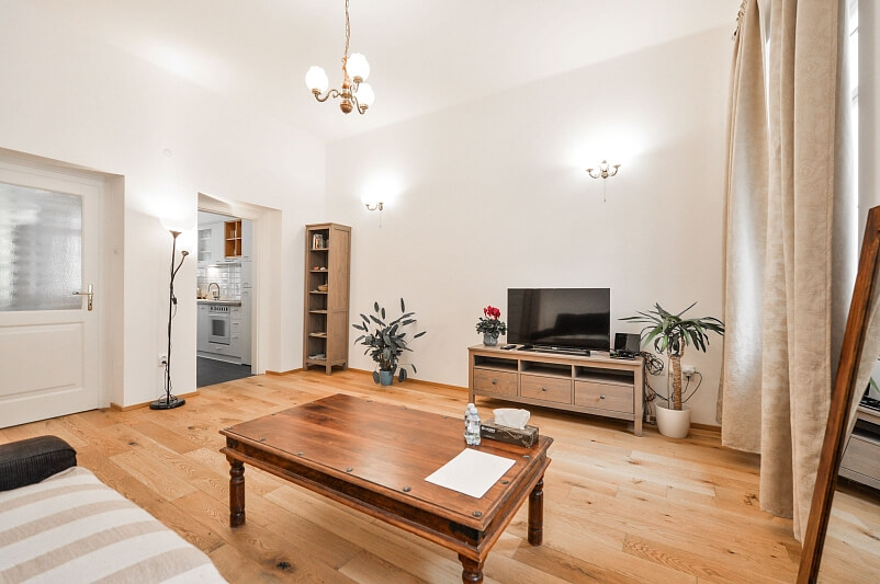 Vlašská, Malá Strana - Praha 1 | Pronájem, Byt 2+1, 63 m²