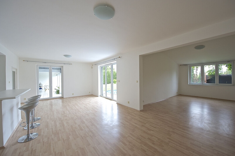 Za Dvorem, Horoměřice - Praha-západ | Pronájem, Rodinný dům 6+1, 317 m²