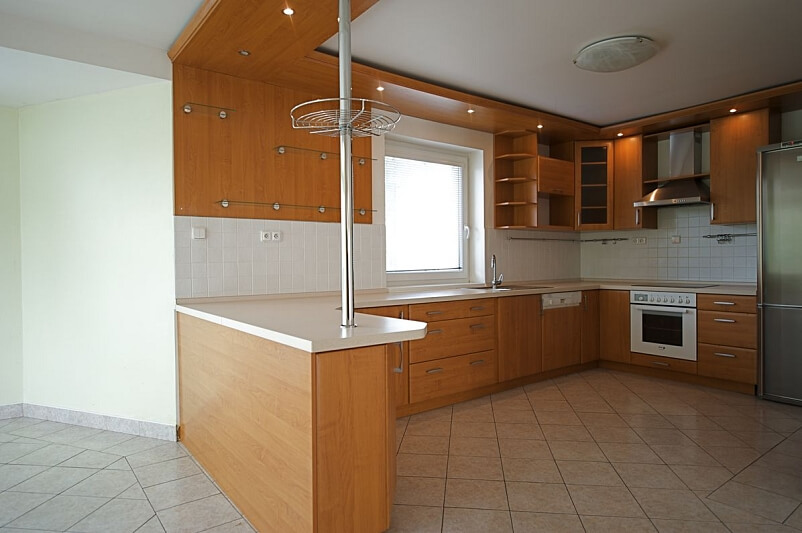 Újezd nad lesy, Újezd nad Lesy - Praha 9 | Pronájem, Rodinný dům 6+1, 275 m²