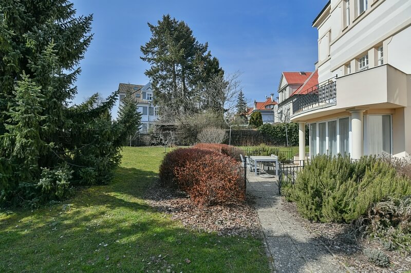 Benešovská, Vinohrady - Prague 10 | Rent, Apartment Three-bedroom (4+1), 119 m²