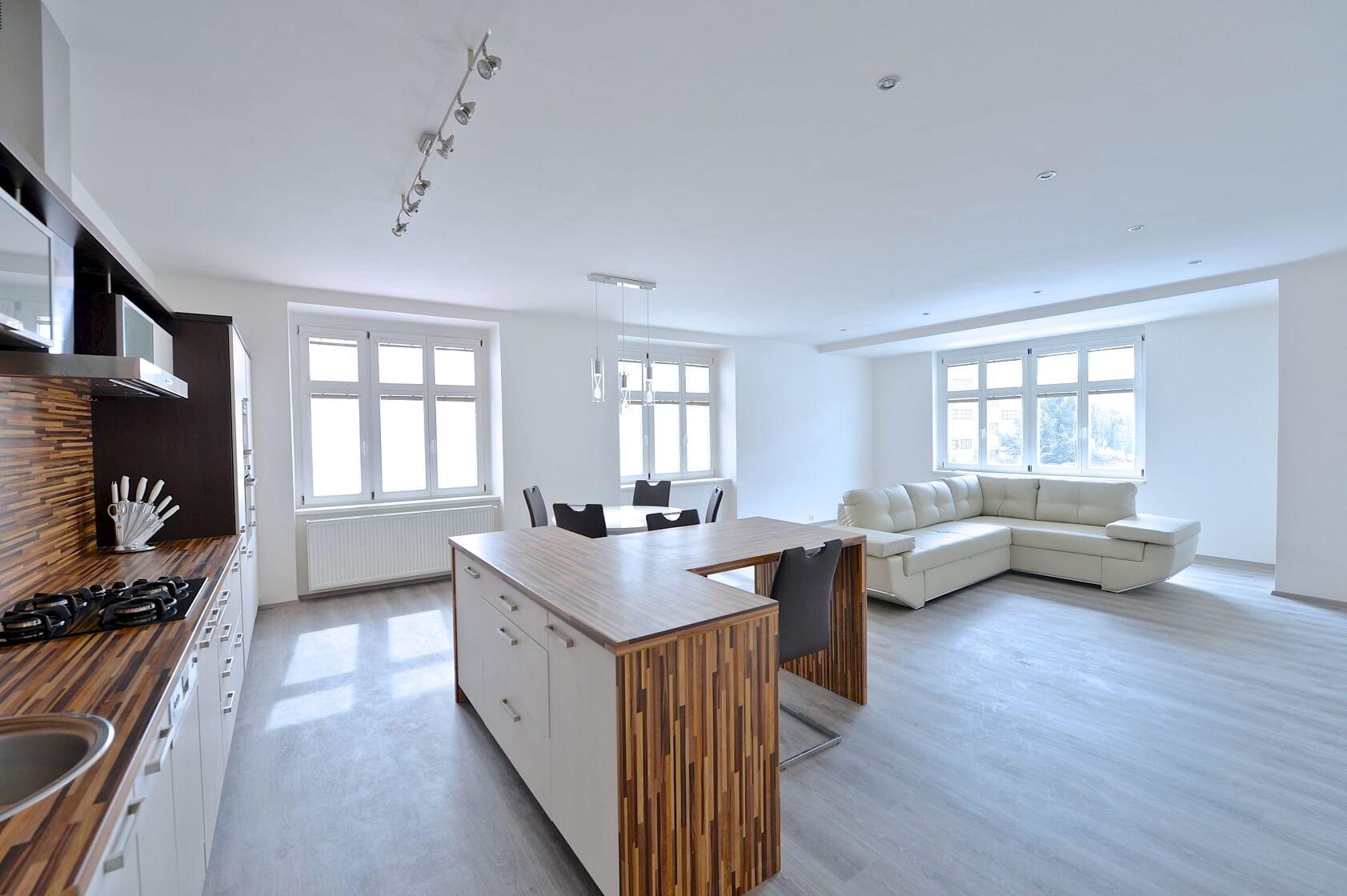 5. května, Nusle - Prague 4 | Rent, Apartment One-bedroom (2+kk), 83 m²