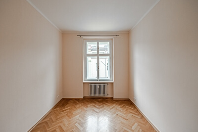 Mělnická, Malá Strana - Prague 5 | Rent, Apartment Two-bedroom (3+1), 93 m²