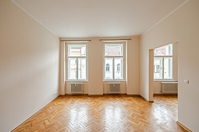 Mělnická, Malá Strana - Prague 5 | Rent, Apartment Two-bedroom (3+1), 93 m²