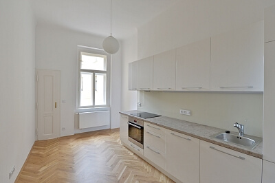 Strossmayerovo náměstí, Holešovice - Praha 7 | Pronájem, Byt 2+1, 85 m²