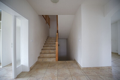 Pod Valem II, Průhonice - Praha-západ | Rent, House Five-bedroom (6+1), 300 m²